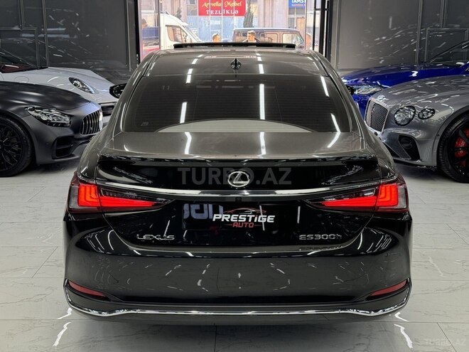 Lexus ES 300h 2023, 65,000 km - 2.5 l - Bakı