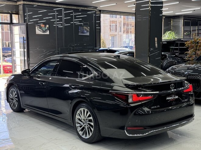 Lexus ES 300h 2023, 65,000 km - 2.5 l - Bakı