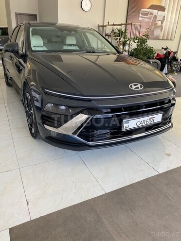 Hyundai Sonata-2