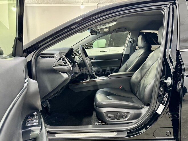 Toyota Camry 2020, 28,000 km - 2.5 l - Bakı