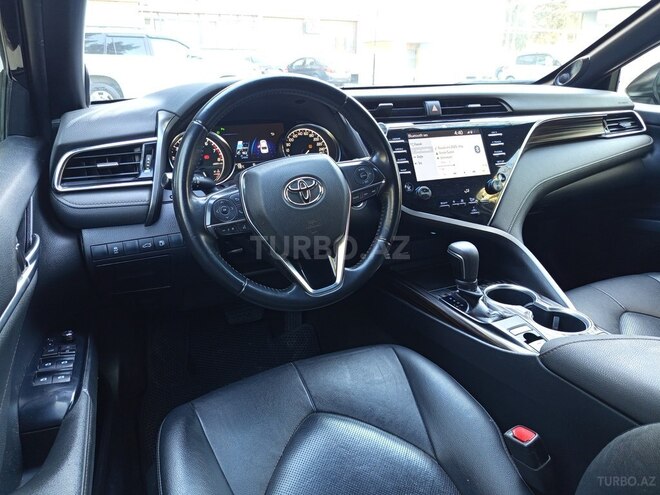 Toyota Camry-16