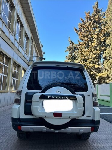 Mitsubishi Pajero 2008, 187,000 km - 3.0 л - Bakı