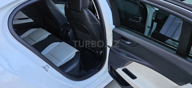 Jaguar XE 2015, 149,232 km - 2.0 l - Bakı