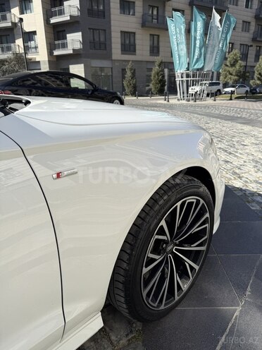 Audi A6 2017, 197,500 km - 2.0 l - Bakı