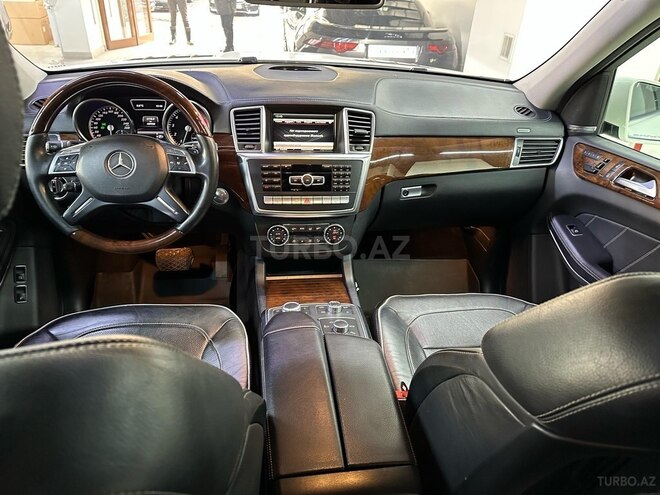 Mercedes GL 500 4MATIC 2013, 189,000 km - 4.7 l - Bakı