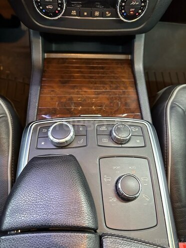 Mercedes GL 500 4MATIC 2013, 189,000 km - 4.7 l - Bakı
