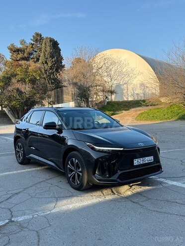 Toyota bZ4X 2022, 2,000 km - 0.0 l - Bakı