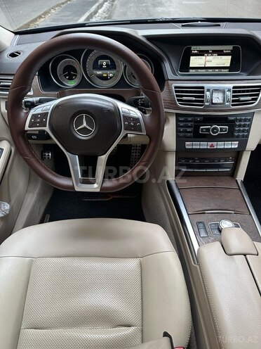 Mercedes E 250 2015, 211,000 km - 2.0 l - Bakı