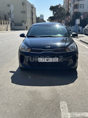 Kia Rio-4
