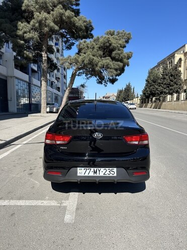 Kia Rio-6