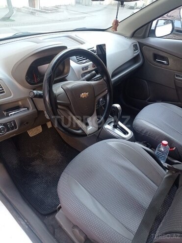 Chevrolet Cobalt-7