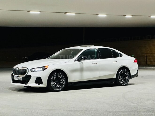 BMW i5 2024, 7,500 km - 0.0 l - Bakı