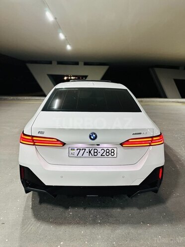 BMW i5 2024, 7,500 km - 0.0 l - Bakı