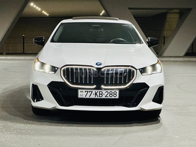 BMW i5 2024, 7,500 km - 0.0 l - Bakı