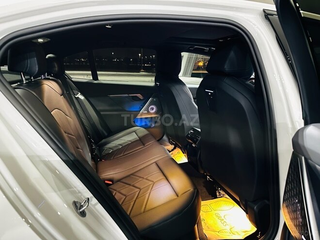 BMW i5 2024, 7,500 km - 0.0 l - Bakı