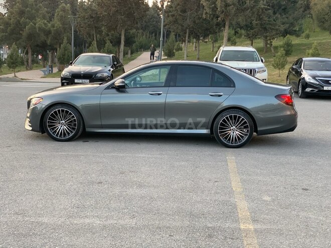 Mercedes E 300 2017, 104,800 km - 2.0 л - Bakı