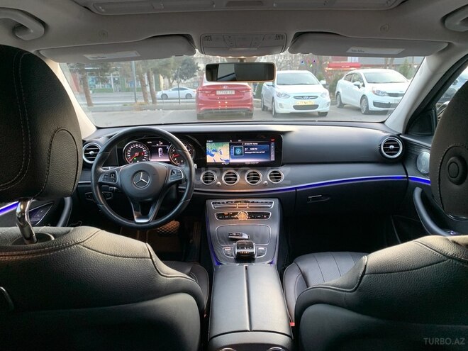 Mercedes E 300 2017, 104,800 km - 2.0 л - Bakı