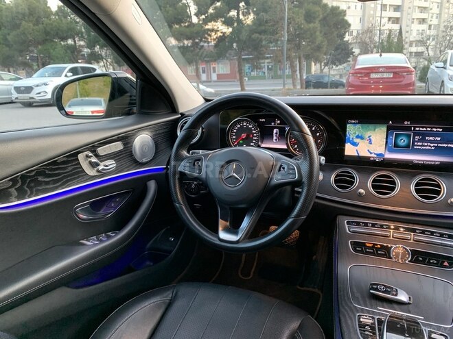 Mercedes E 300 2017, 104,800 km - 2.0 л - Bakı