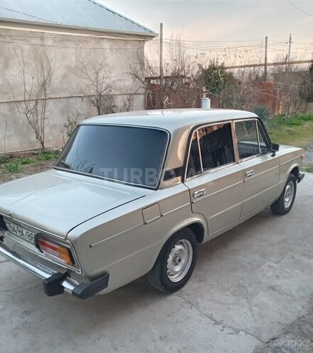 LADA (VAZ) 2106-4