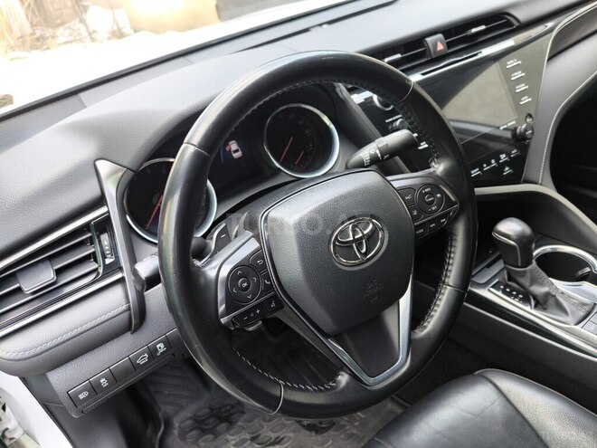 Toyota Camry 2020, 99,000 km - 2.5 l - Bakı