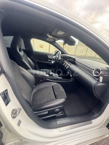 Mercedes CLA 200 2020, 82,400 km - 2.0 l - Bakı