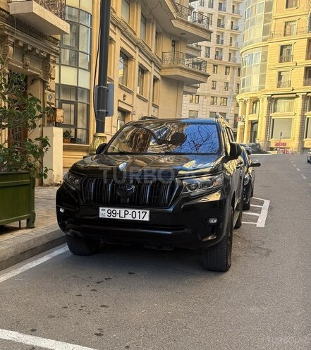 Toyota Land Cruiser Prado-1