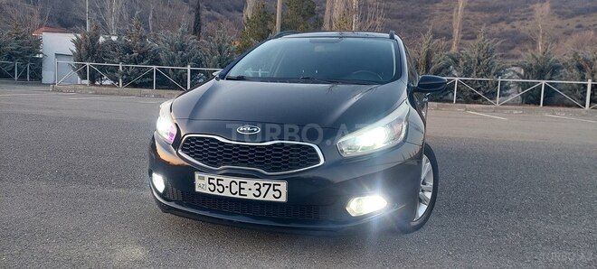 Kia Ceed 2013, 220,000 km - 1.6 l - Şəki