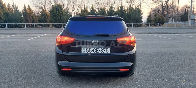 Kia Ceed 2013, 220,000 km - 1.6 l - Şəki