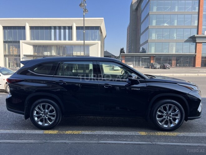 Toyota Highlander-5