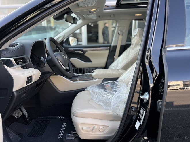 Toyota Highlander-7