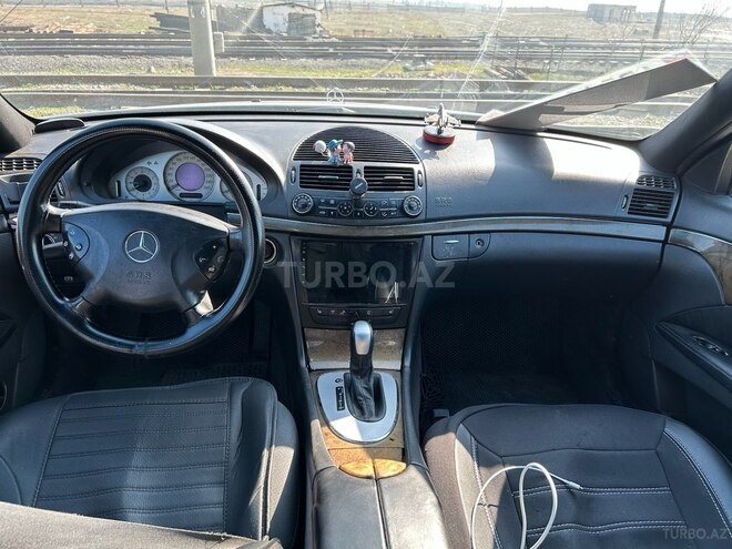 Mercedes E 270 2002, 556,000 km - 2.7 l - Bakı