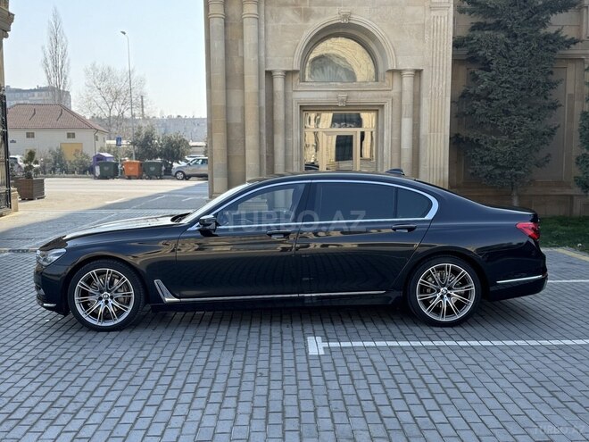 BMW 740-6