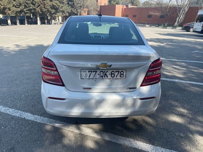 Chevrolet Sonic 2017, 110,546 km - 1.4 l - Bakı