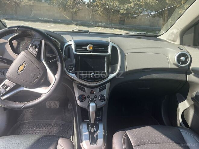 Chevrolet Sonic 2017, 110,546 km - 1.4 l - Bakı