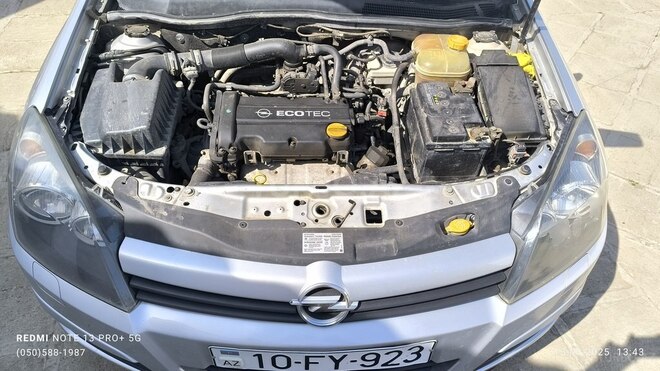 Opel Astra 2004, 268,000 km - 1.4 л - Salyan