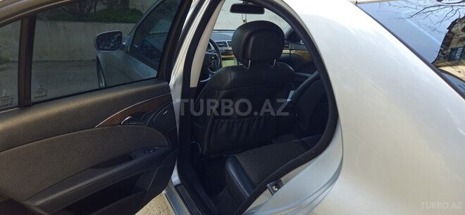 Mercedes E 220 d 2007, 319,900 km - 2.2 l - Bakı