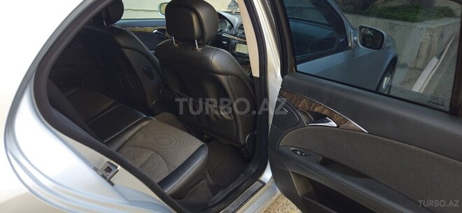 Mercedes E 220 d 2007, 319,900 km - 2.2 l - Bakı