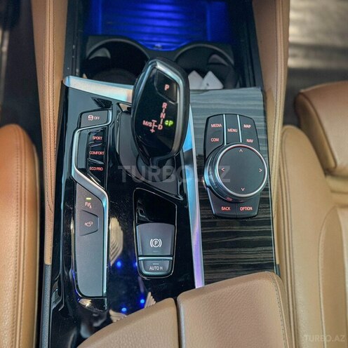 BMW 540 2017, 79,000 km - 3.0 l - Bakı
