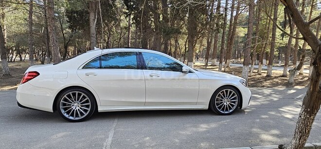 Mercedes S 400 2014, 155,500 km - 3.0 l - Sumqayıt
