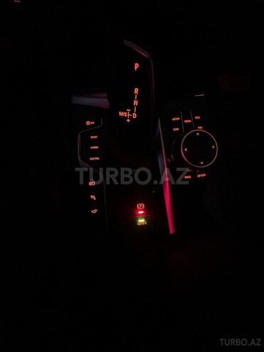 BMW 530e 2021, 69,700 km - 2.0 l - Bakı