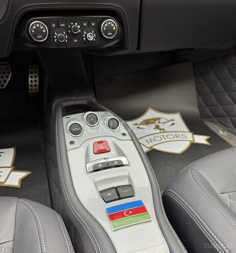 Ferrari 458 Spider-16