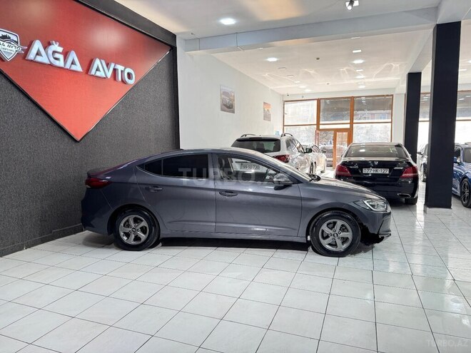Hyundai Avante 2018, 163,000 km - 1.6 л - Sumqayıt