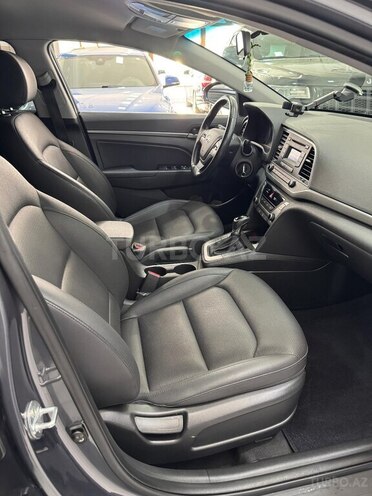 Hyundai Avante 2018, 163,000 km - 1.6 л - Sumqayıt