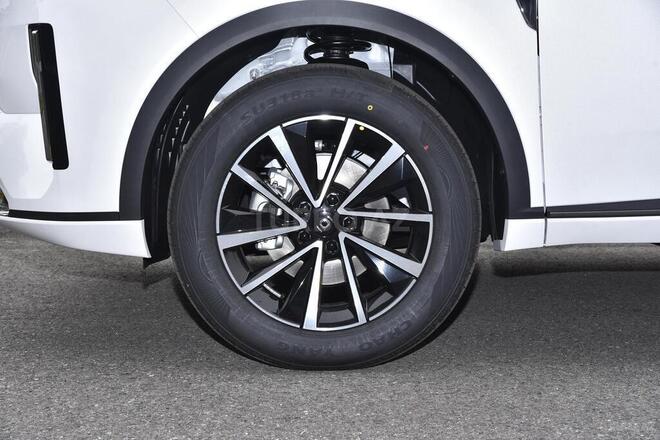 Changan Qiyuan Q05-5