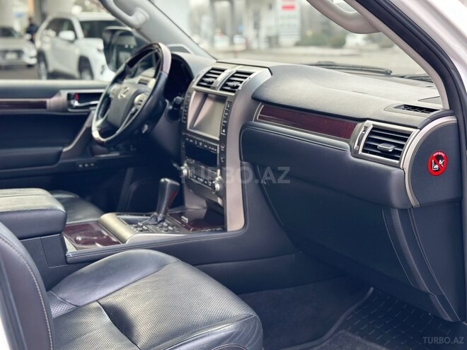 Lexus GX 460 2014, 165,000 km - 4.6 л - Bakı