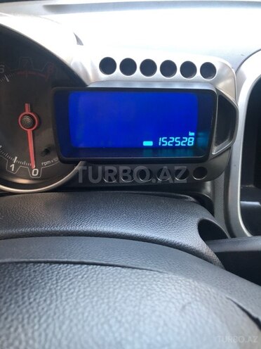 Chevrolet Aveo-9