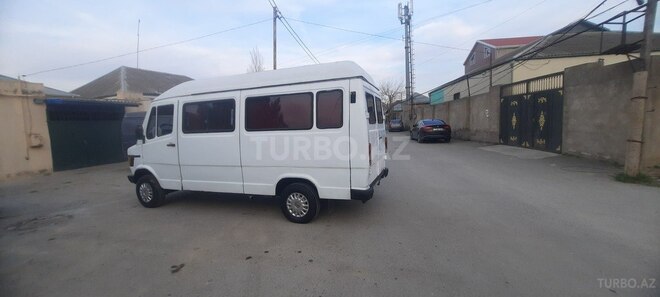 Mercedes 208 D 1990, 354,273 km - 2.3 l - Bakı