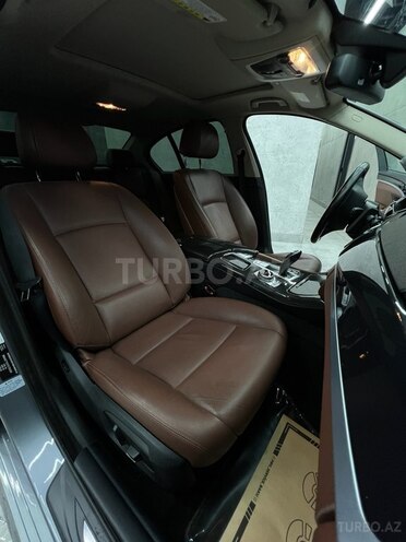 BMW 520 2015, 302,000 km - 2.0 l - Bakı