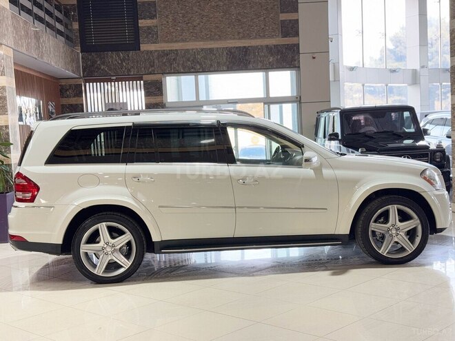 Mercedes GL 500 4MATIC 2011, 218,000 km - 5.5 l - Bakı