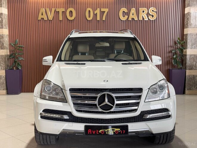 Mercedes GL 500 4MATIC 2011, 218,000 km - 5.5 l - Bakı